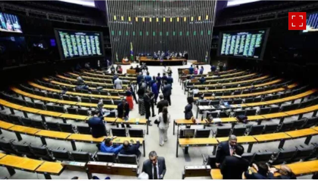 PEC do Semipresidencialismo é protocolada na Câmara dos Deputados