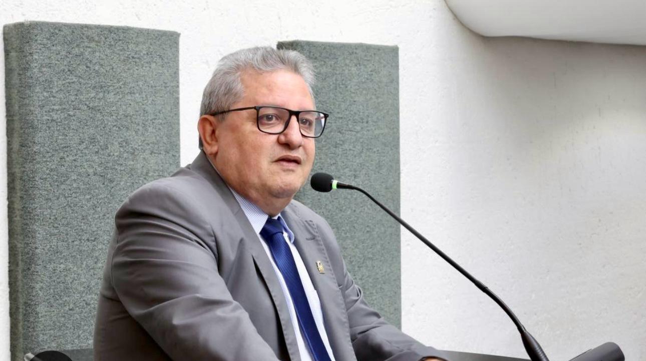 Deputado Jair Farias solicita implantação de Colégio Militar em Itaguatins-TO