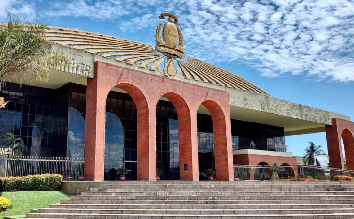 Governo antecipa ponto facultativo e pagamento dos servidores em homenagem ao Dia do Servidor Público