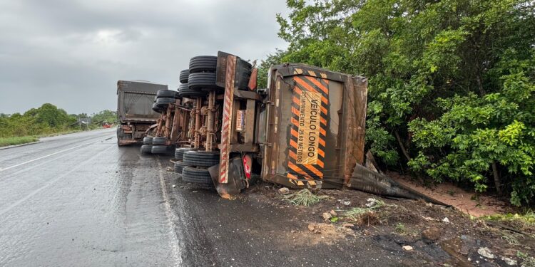 Acidente na BR-230