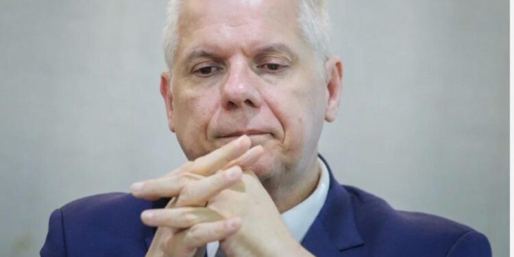 Ex-presidente do INSS