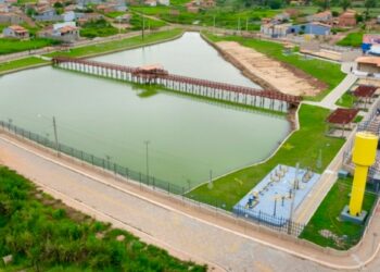 Augustinópolis inaugura balneário público.