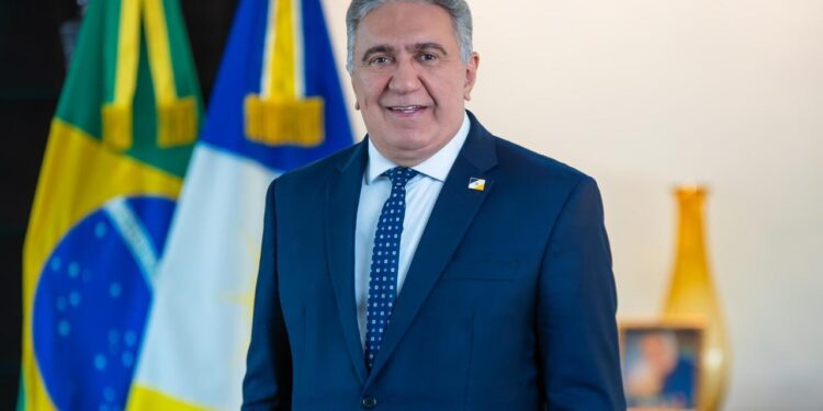 Laurez Moreira alcança 62% de aprovação.