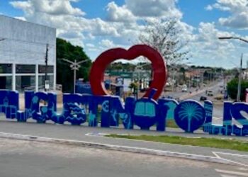 Vigilante de 40 anos foi preso em flagrante.