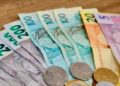 Salário mínimo sobe para R$ 1.621,00