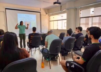 UFNT abre concurso para professores.
