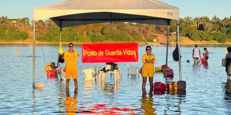 Curso de Formação de Guarda-Vidas Civis.