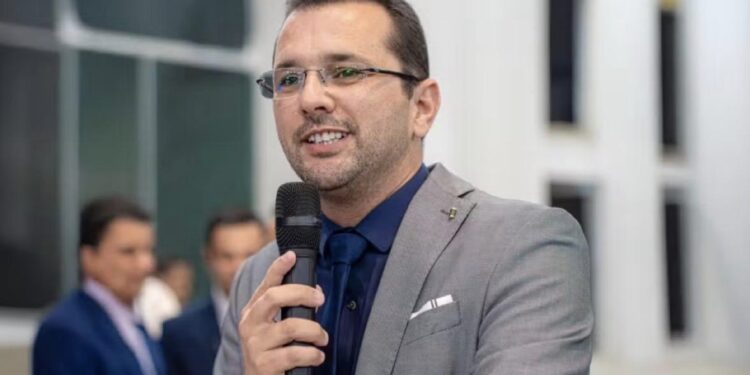 Vereador Marcos Duarte.